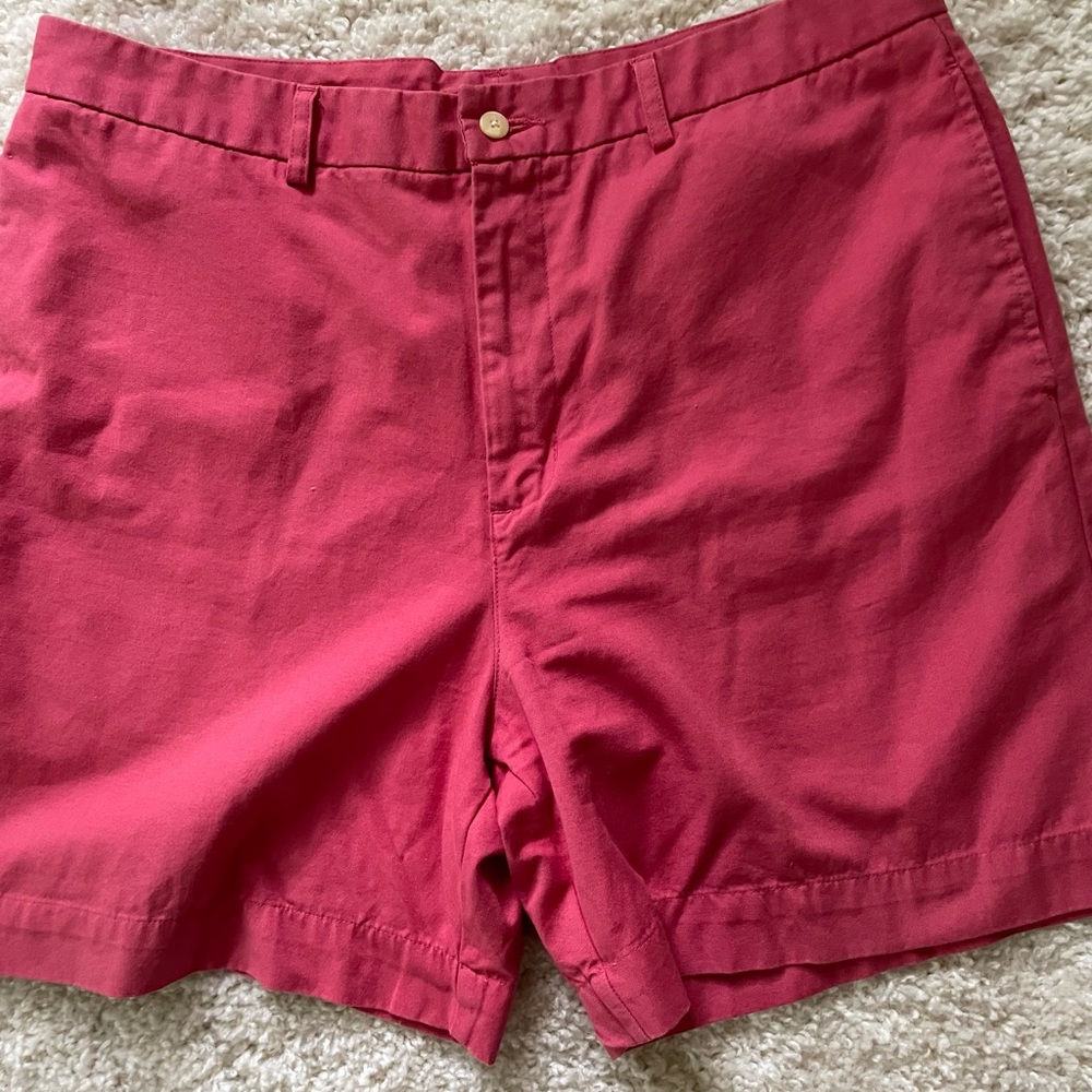 Vineyard vines men’s shorts Nantucket red size 36 waist